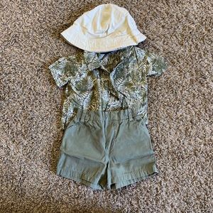 3-6 month matching safari set